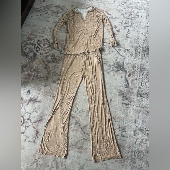 Forever French Bamboo smiley pjs - Picture 2 of 2